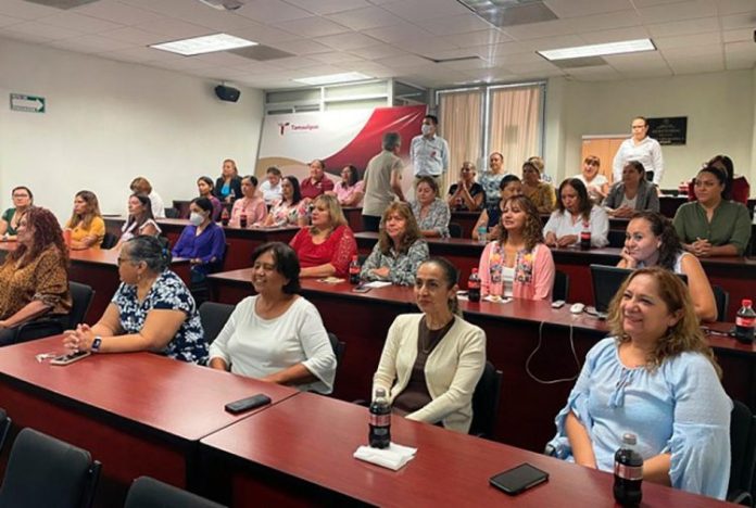 IVU-014-2023.-Imparten en ITAVU plática preventiva contra el cáncer de mama (1)