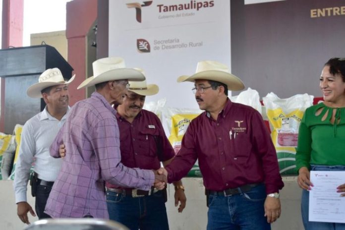 SRU-036-2023.- Apoyo de fertilizante continúa llegando a productores citrícolas (2)