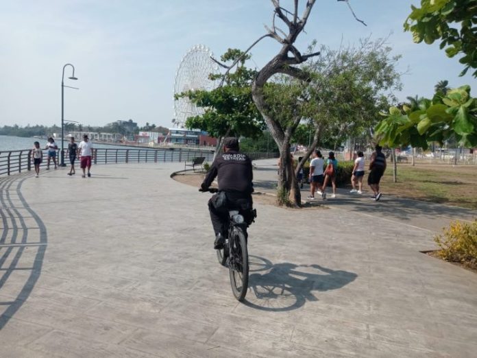 eaffe020-fd42-4e8c-8576-fb6fa255658b