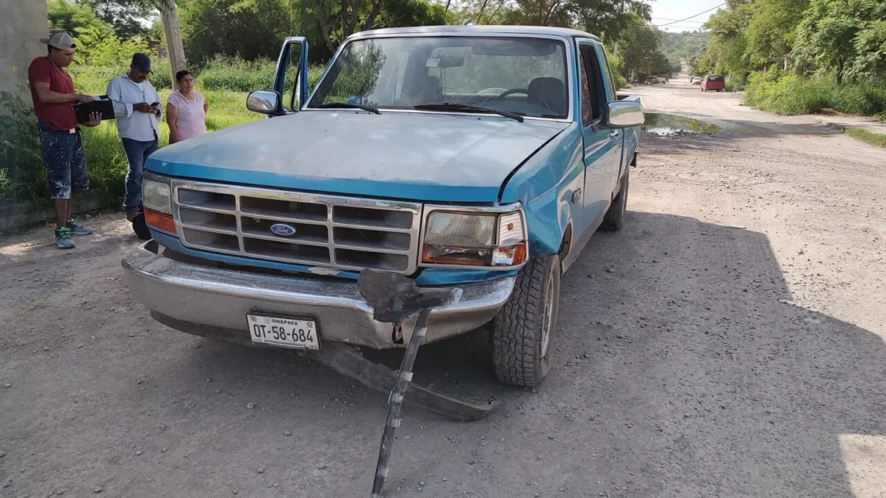 Chocan de frente en la Linda Vista 2