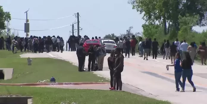 tiroteo-en-escuela-secundaria-en-Dallas-Texas