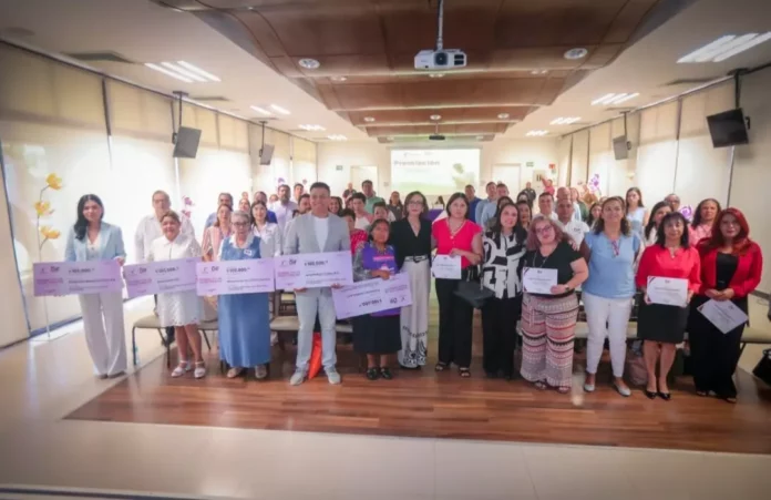 Screenshot_20250814_200430_Drive