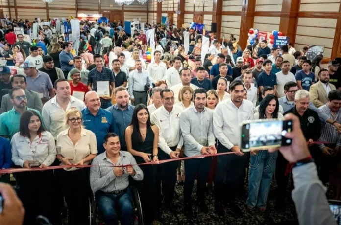 Screenshot_20250828_201343_Drive