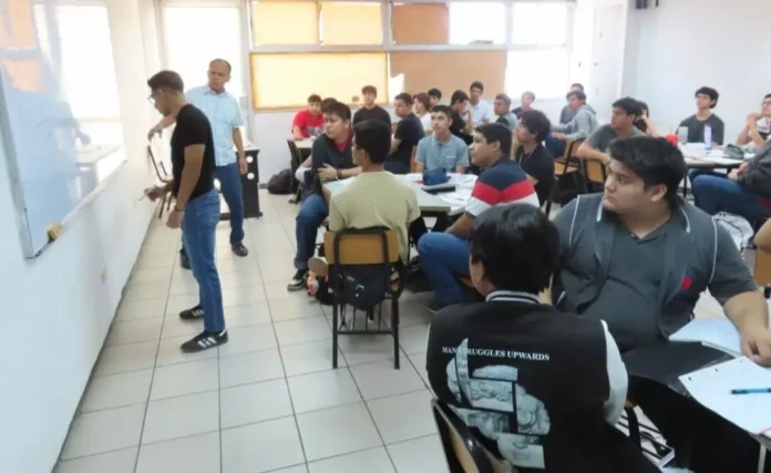 Screenshot_20250903_152816_Drive