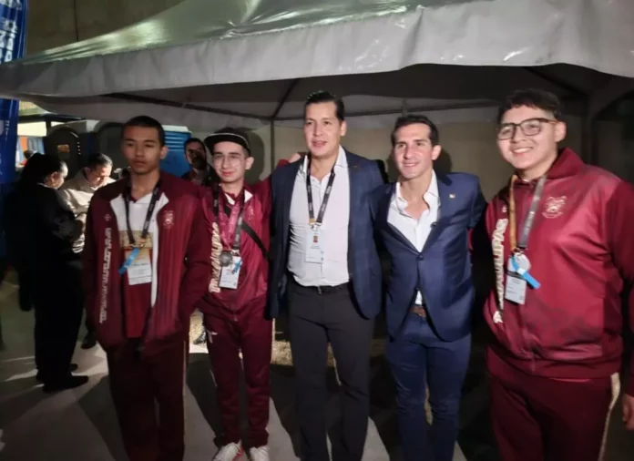 Screenshot_20250923_123439_Drive