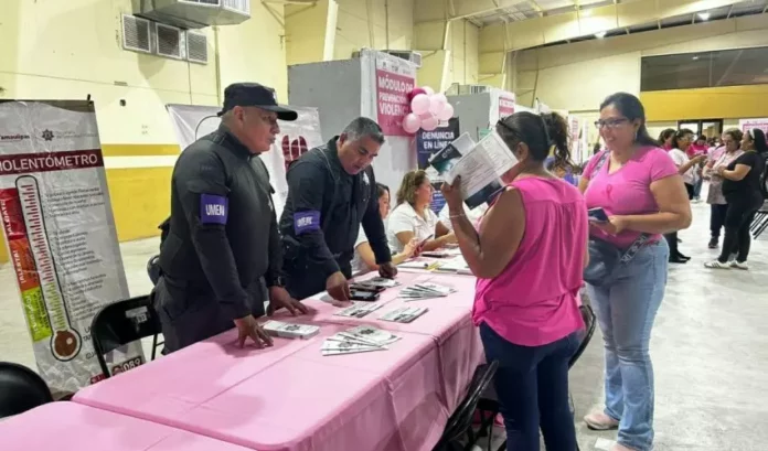 SSP-333-2025.-Guardia-Estatal-de-Genero-se-suma-al-Mes-Rosa-en-diferentes-municipios-4-850x500