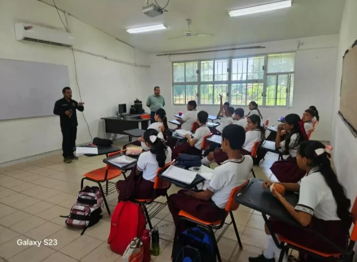 Screenshot_20251104_125923_Drive