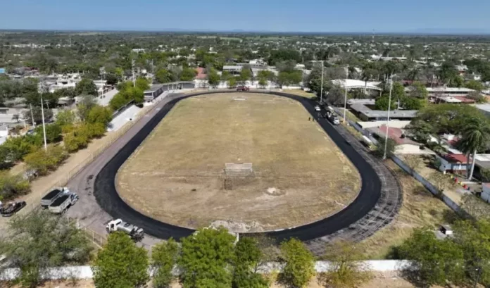 SOP-025-2026.-Avanza-rehabilitacion-de-la-pista-del-estadio-Zaragoza-en-El-Mante-2-850x500