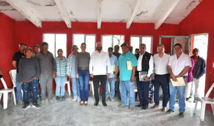 SRH-010-2026.-Atiende-Secretaria-de-Recursos-Hidraulicos-problematica-de-agua-en-el-ejido-La-Libertad-Campesina-de-Jimenez-2-850x500