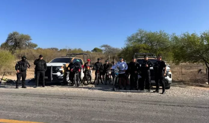 SSP-098-2026.-Brinda-Guardia-Estatal-seguridad-durante-rodada-ciclista-en-la-carretera-Tula–Ocampo-9-850x500