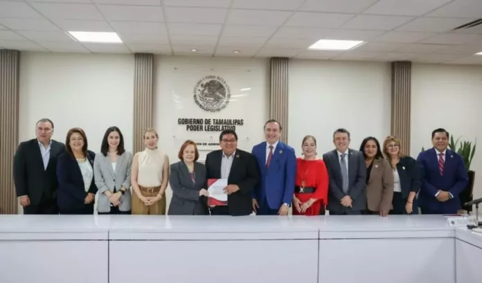 SAD-006-2026.-Fortalece-Tamaulipas-la-eficiencia-administrativa-y-el-bienestar-laboral-Manautou-Galvan-2-850x500