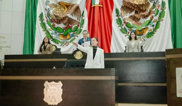 SEC-013-2026.-Comparece-secretaria-de-Economia-ante-el-Congreso-destaca-vision-humanista-en-la-politica-economica-del-gobernador-1-850x500