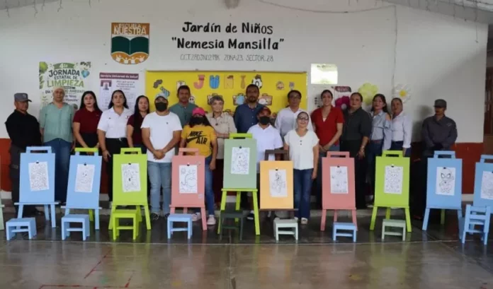 SSP-184-2026.-Adolescentes-en-conflicto-con-la-Ley-Penal-elaboran-y-donan-mobiliario-de-creacion-artistica-a-Jardin-de-Ninos-de-Guemez-6-850x500