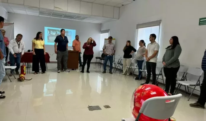 STR-115-2026.-Refuerza-STPS-cultura-de-la-prevencion-con-capacitacion-en-seguridad-contra-incendios-para-personal-de-COMAPA-Victoria-6-850x500